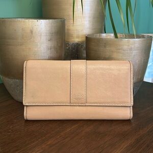Y2K Coach Leather Wallet Camel Tan